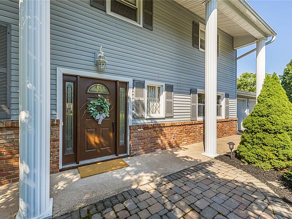 5th image of 52 Parkridge Dr