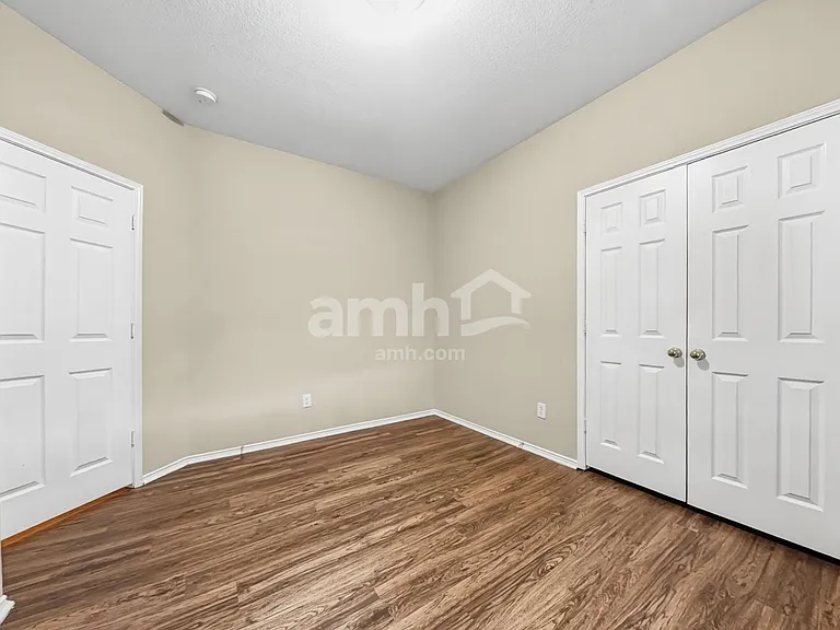 4308 Rebecca Ct — Photo 16