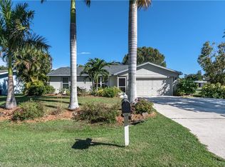 18565 Holly Rd, Fort Myers, FL 33967