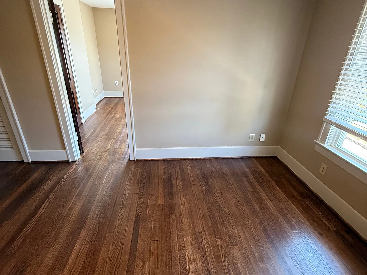 1844 Deer Park Ave — Photo 3