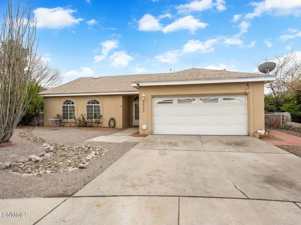 2203 Dakota Dr, Las Cruces, NM 88011