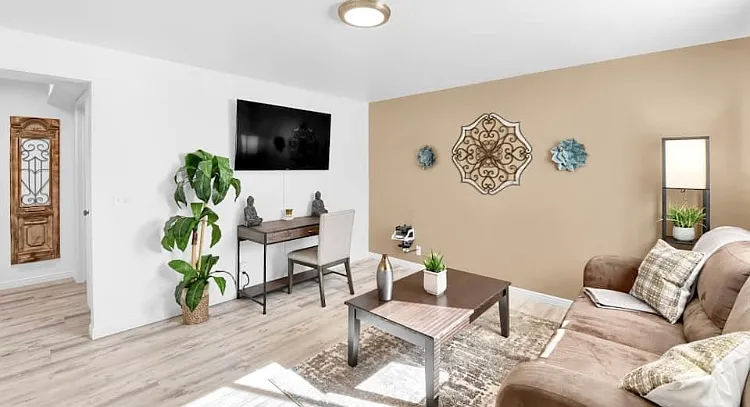 1932 S McClelland St #3 — Photo 14