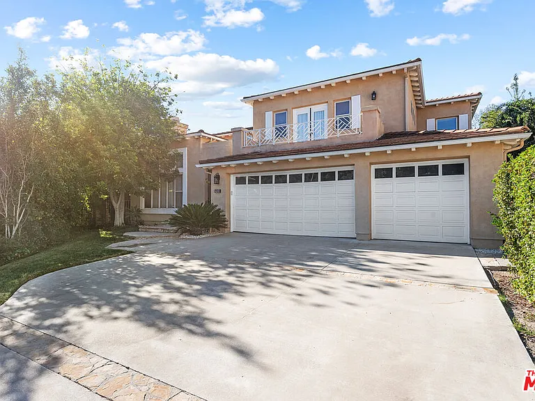 24310 Belford Ct — Photo 63