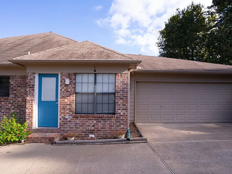 122 Hibiscus Dr — Photo 5