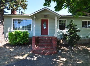 131 NE Broadway St, Myrtle Creek, OR 97457
