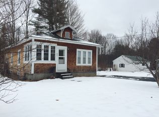 667 Chandler Rd, White River Junction, VT 05001