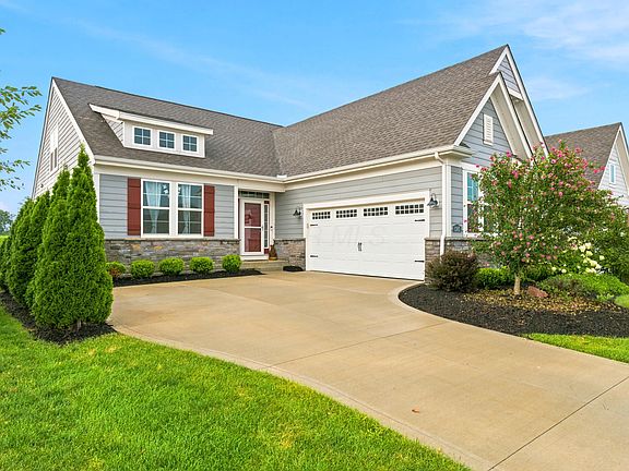 5th image of 1385 Goldwell Dr