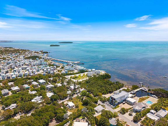 3rd image of 0 Seaside Ave