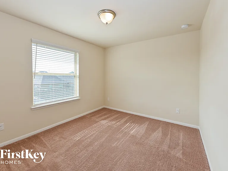 10502 Lake Of The Ozarks Dr — Photo 5