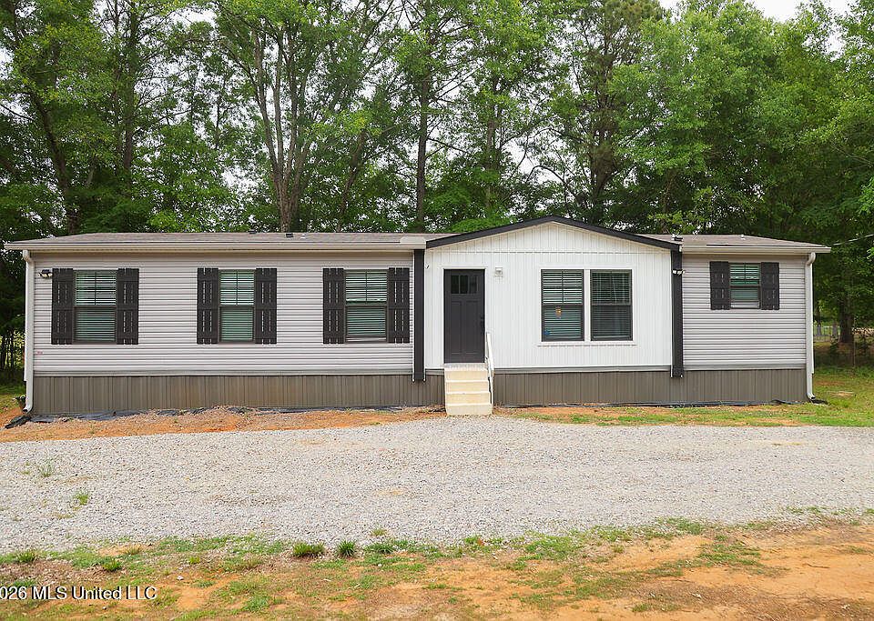 1st image of 2336 Sharon Rd
