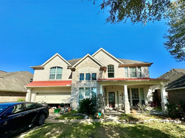 3419 Village Pond Ln, Fresno, TX 77545