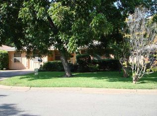 3531 Burlingdell Ave, Dallas, TX 75211