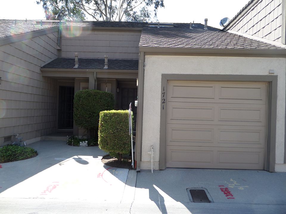 1st image of 1721 Shady Brook Dr #44