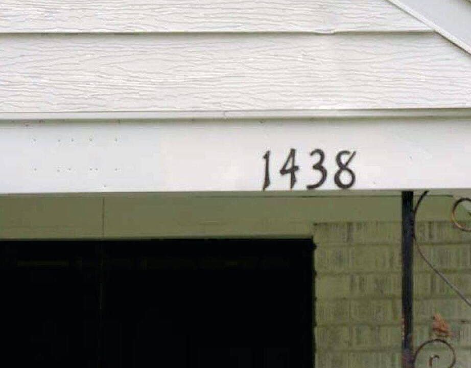 2nd image of 1438 Salem St