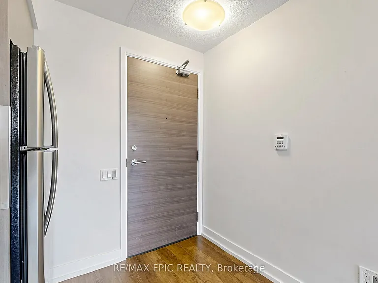 23 Sheppard Ave E #505 — Photo 21