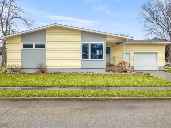 205 8th St SE, Barnesville, MN 56514