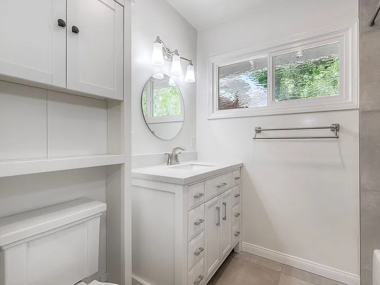 5681 Charter Ave — Photo 14