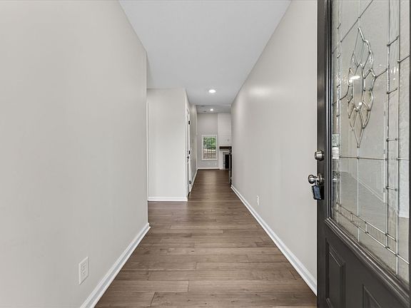5th image of 513 Wingfield Ct
