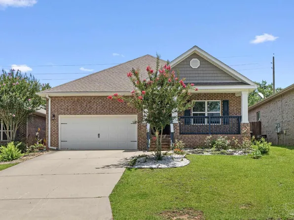 3594 Whitetail Ln, Pensacola, FL 32526