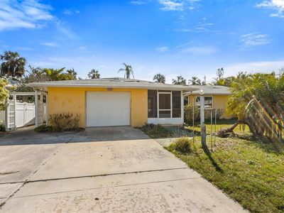 207 82nd St, Holmes Beach, FL, 34217