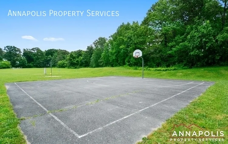 449 Alfreton Ct — Photo 31