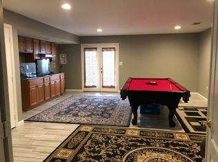 18426 Rim Rock Cir, Leesburg, VA 20176