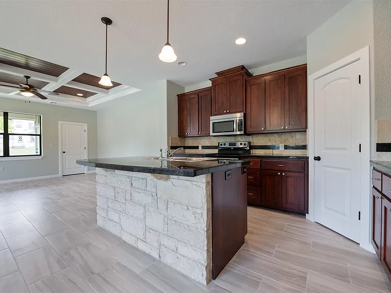 1215 Sherrard St #B — Photo 6