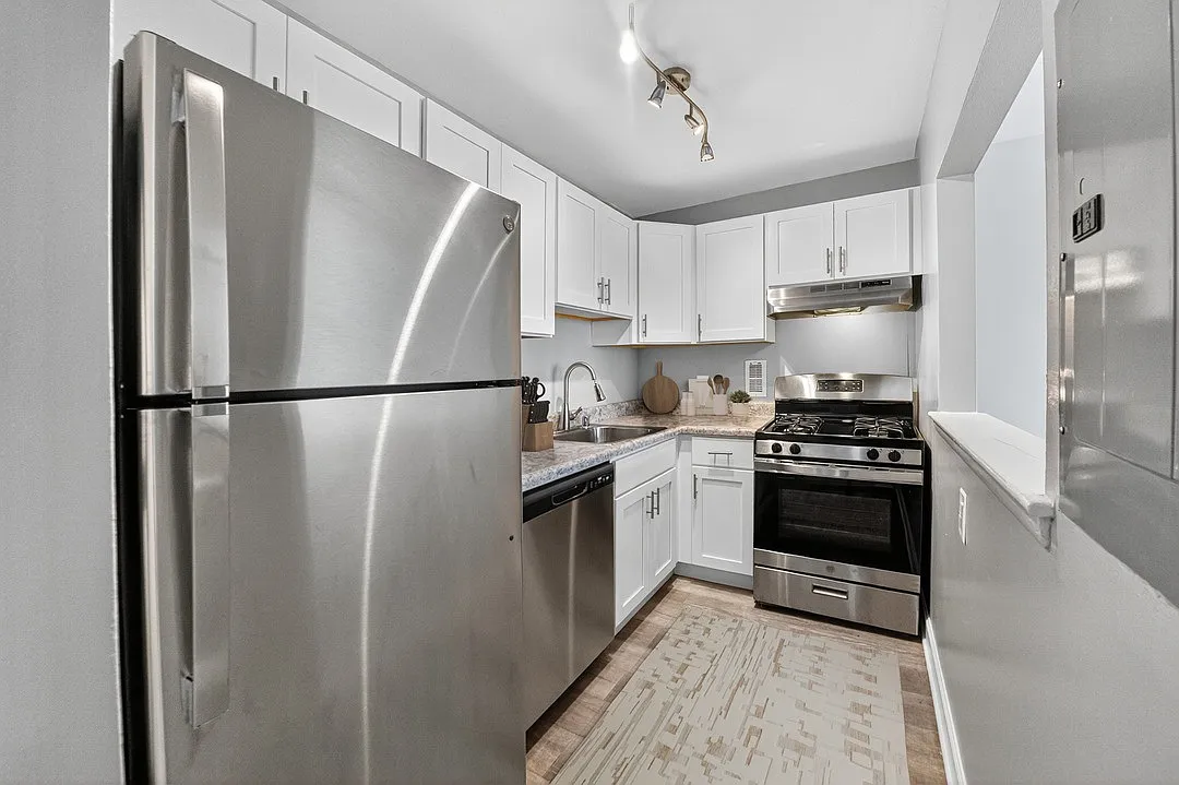The Phoenix Apartments — Photo 1