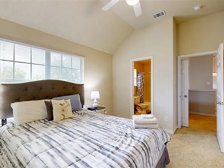 4307 Spring Hill Dr — Photo 23