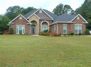 102 Sycamore Rd, Kathleen, GA 31047