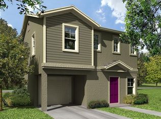 8140 Creeping Willow Ln, Sacramento, CA 95828