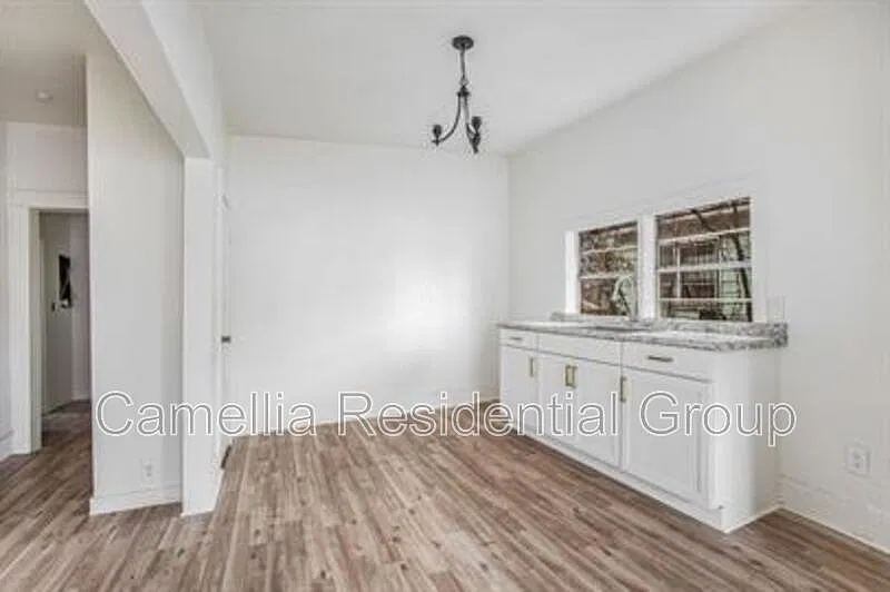 Studio, 1.0 bath, 1154 sqft, $1,300 — Photo 3