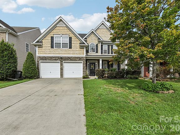 2nd image of 3351 Streamside Dr
