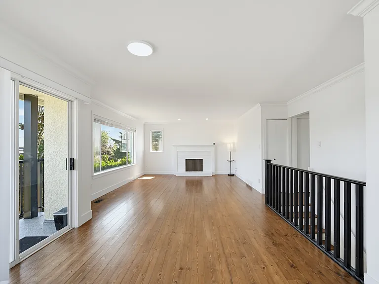 1341 Parker St — Photo 27