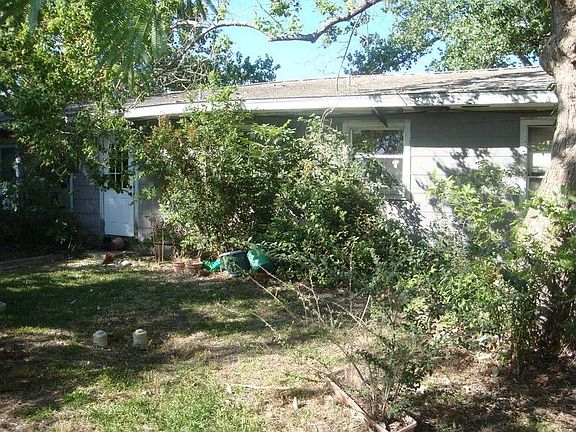3rd image of 119 Interurban St
