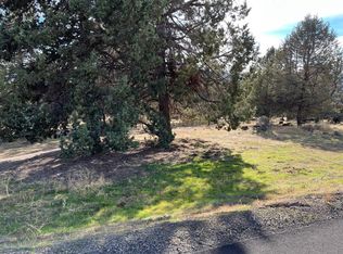 1030 Turnstone Dr, Klamath Falls, OR 97601