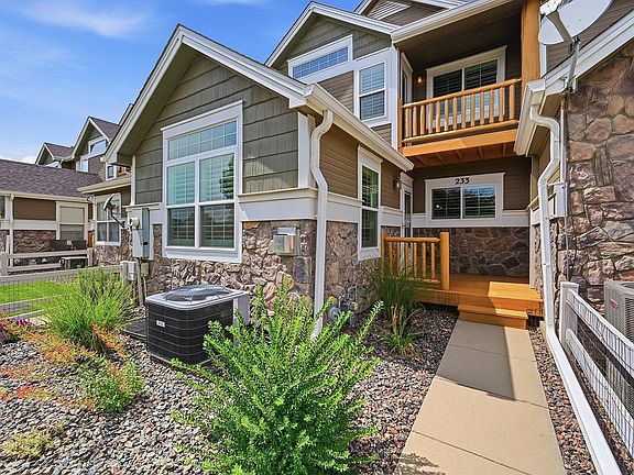 4th image of 233 Rock Bridge Ln