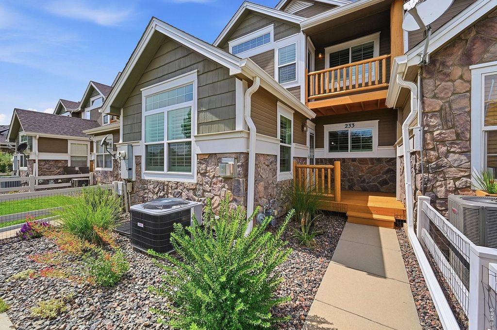 233 Rock Bridge Ln