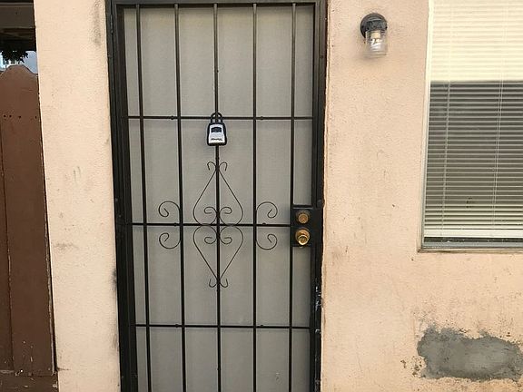 5th image of 1505 E Yale Ave APT G