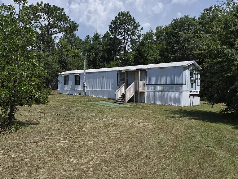 Sandy Springs Ln — Photo 1