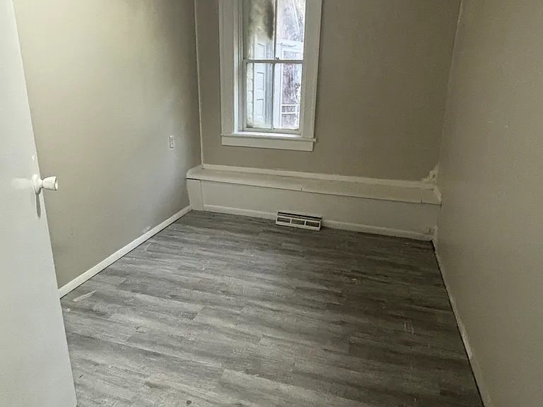 172 Blymyer Ave #A — Photo 5