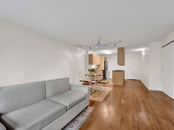 4th image of 800 Elgin Rd APT 620