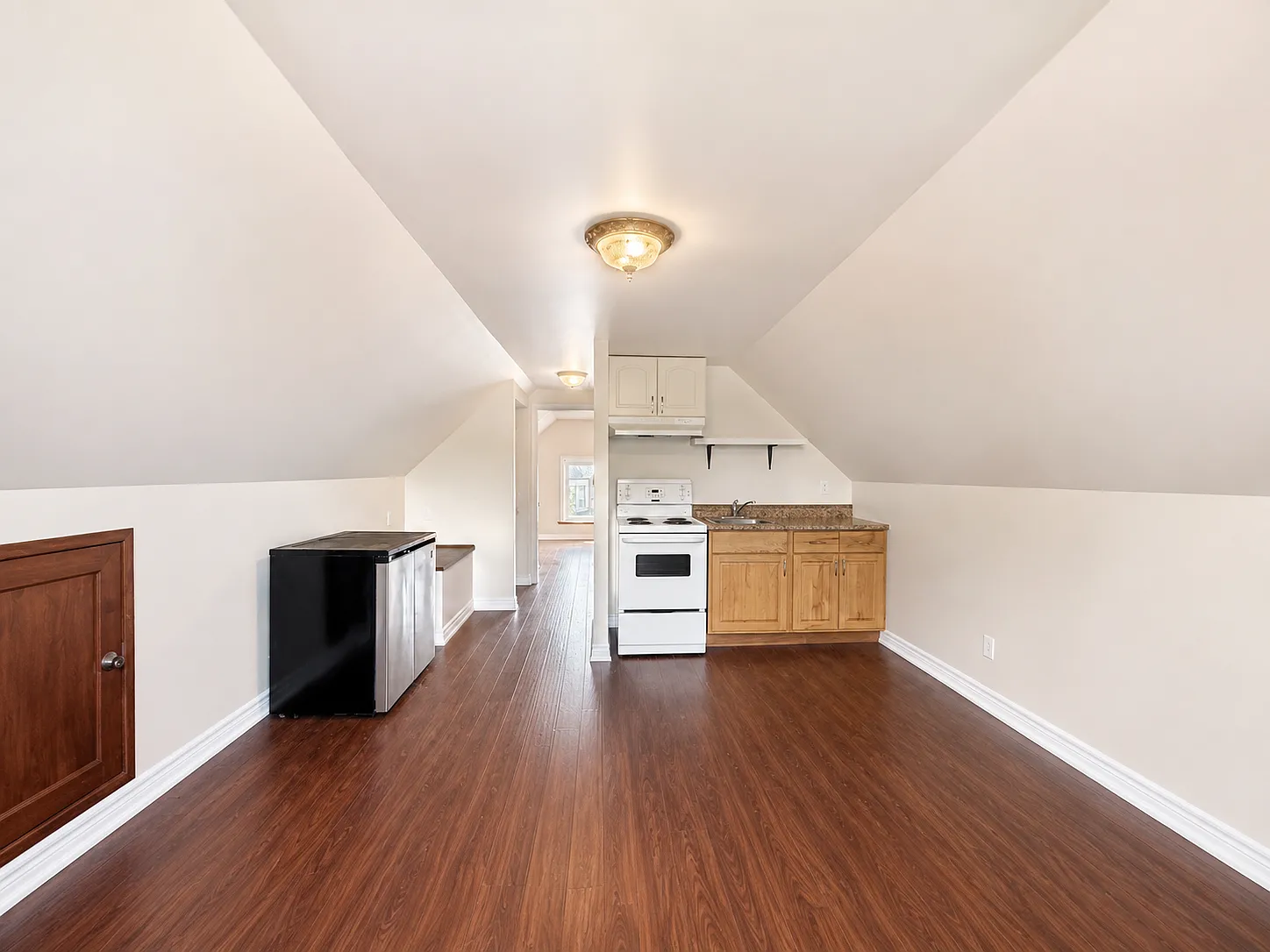 91 Carrick Ave - Attic — Photo 3