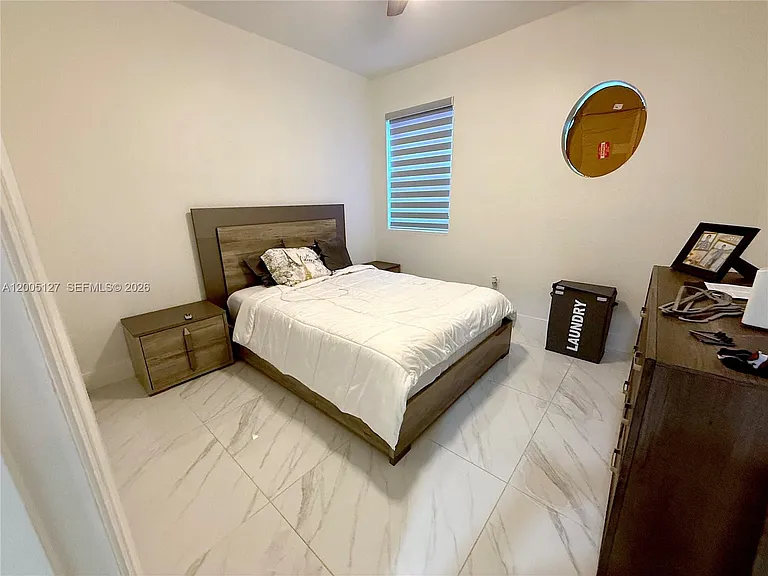 758 NE 34th Ave — Photo 10
