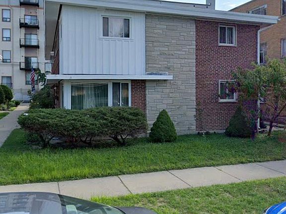 2nd image of 7537 N Maplewood Ave APT D
