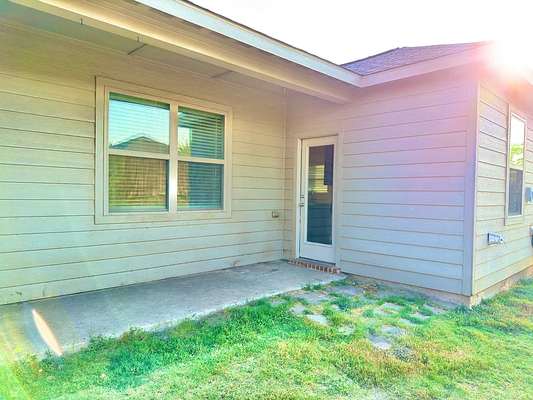 308 Curt St — Photo 11