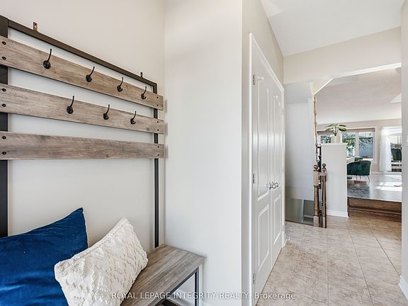 3rd image of 661 Willowmere Way