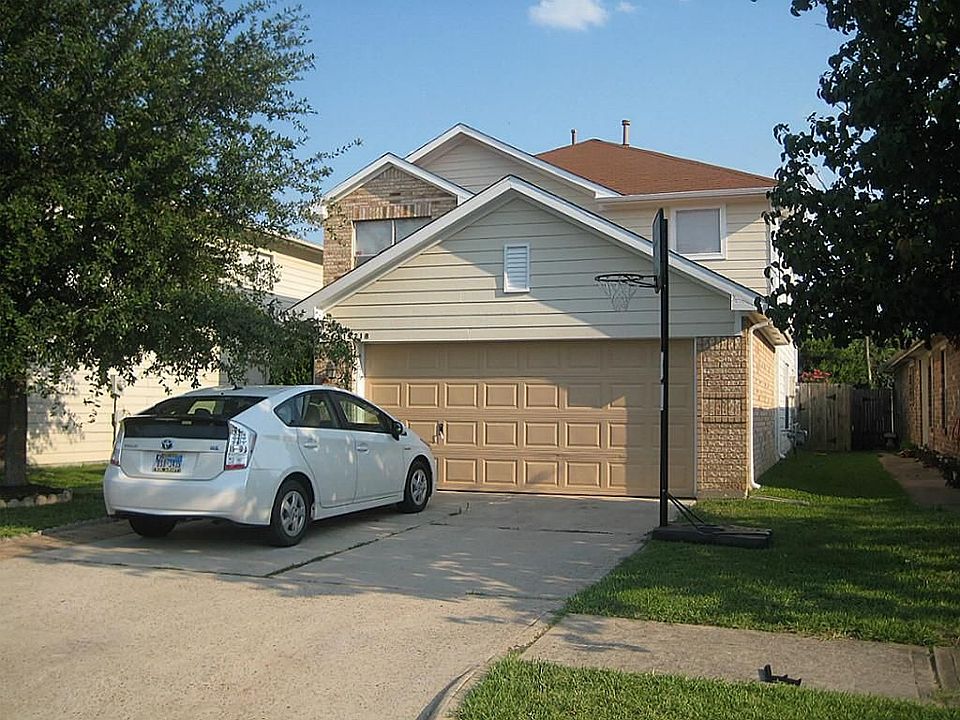 1st image of 15218 Grassington Dr