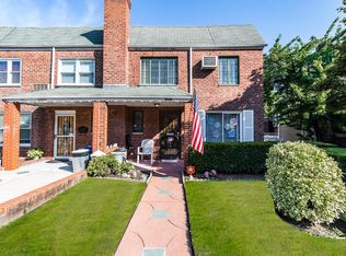 85-09 67th Rd, Rego Park, NY 11374