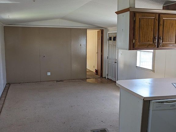 5th image of 14 N Trailer Park Ln #14